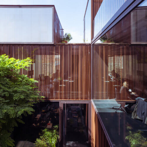 37R agence parisienne de l'agence a+